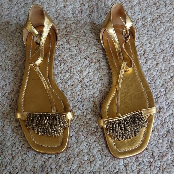Sigerson Morrison luxury golden sandal with beaded Embellished details size 5.5 - Picture 1 of 13